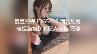 下 #直播 一堆00后嫩妹子群P淫乱的!