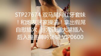 漂亮皮裤美女吃鸡啪啪 被大肉棒无套输出 肤白前凸后翘 鲍鱼粉嫩