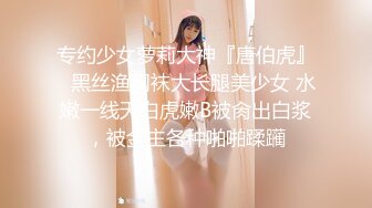 推特大神Lovelolita带着极品小美女首次找单男玩3P