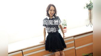 ★☆极品厕拍★☆美女如云服装城逼脸同框偸拍数位女神级小姐姐方便，茂密阴毛，性感美腿，一线天馒头美鲍，亮点多⭐ (7)