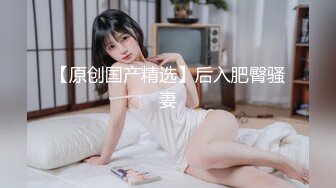 淫乱KTV包间，两男两女激情啪啪的!