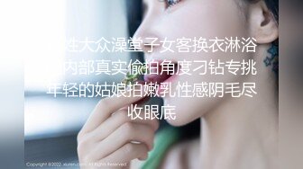 原创自拍流水的骚狗穴里含着骚母狗最喜欢的假鸡巴