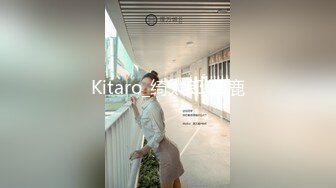 送喝醉的美女同事回家✿哦槽,家里没人偷偷玩一下她的小嫩鲍