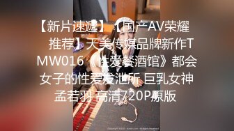 美甲店老板约了一个炮友操逼，看御姐如何上演吸精大战，关键时刻颜射