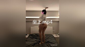 良家小少妇跟大哥深夜激情啪啪，全程露脸