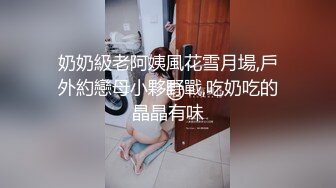 玩家先锋-和老婆拍摄小电影流出，性感大黑丝，这骚逼味道真好，玩起来淫水多多！