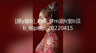 五月最新流出魔手 外购大学城附近商圈女厕前景露脸偷拍美女尿尿无毛白虎逼美乳大咪咪美女，一泡尿尿了好久