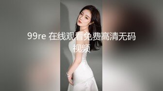 理发店老板娘兼职按摩卖淫女，全程露脸给小哥理完发后按摩，让小哥揉着奶子口交大鸡巴射精，精彩不要错过